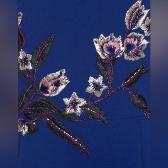 Marchesa Notte Blue Floral Embroidered Long Formal Evening Gown Dress - Picture 6 of 16